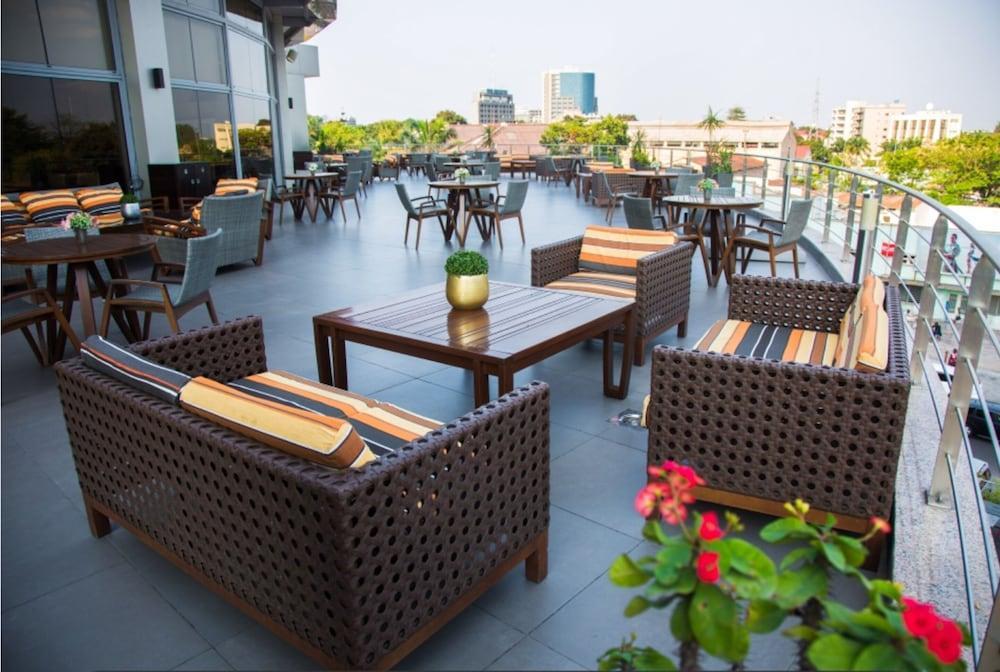 Hotel Kin Plaza Arjaan By Rotana Kinshasa Exterior foto